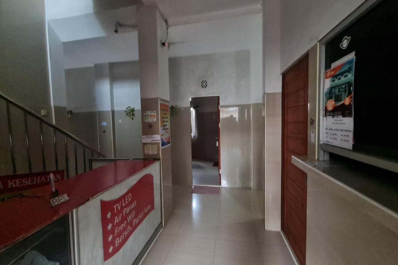 Capital O 93250 Hotel Tirta Kencana 2 Baturaden Banyumas Exterior photo